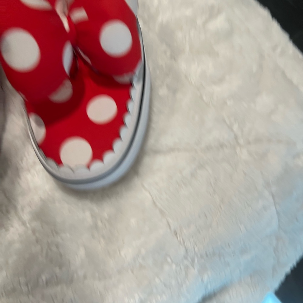 Minnie Mouse Disney Vans - Picture 3 of 5